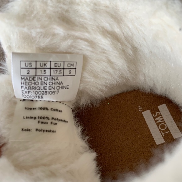 TOMS Cuna Crib Shoes - Picture 5 of 6